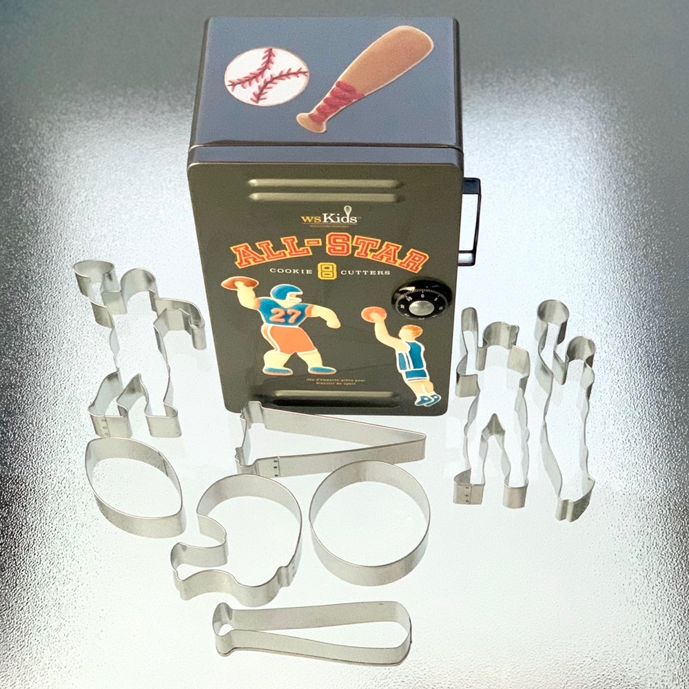 Williams-Sonoma All-Star Sports 8 Cookie Cutter Set in Sports Locker Design Tin
